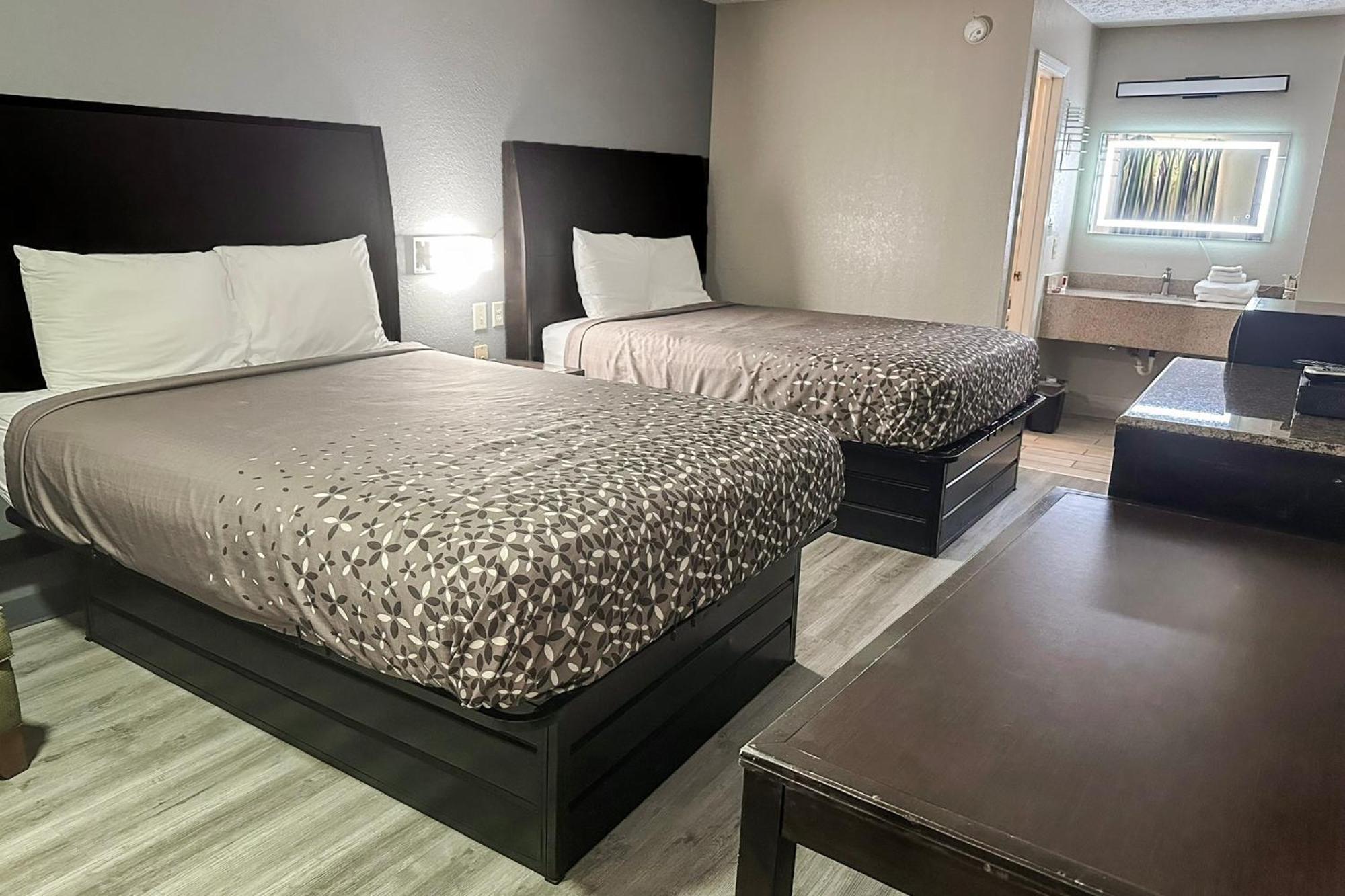 Regal Inn Guntersville By Oyo Hwy 431 Εξωτερικό φωτογραφία