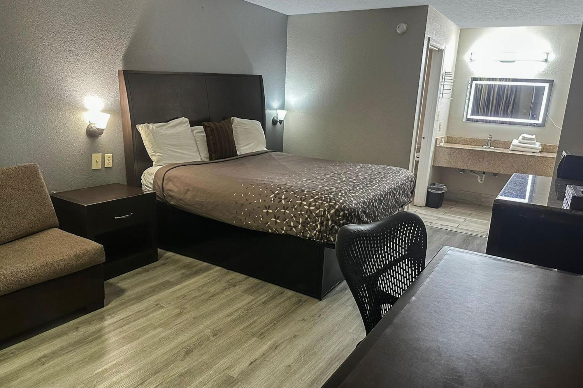 Regal Inn Guntersville By Oyo Hwy 431 Εξωτερικό φωτογραφία