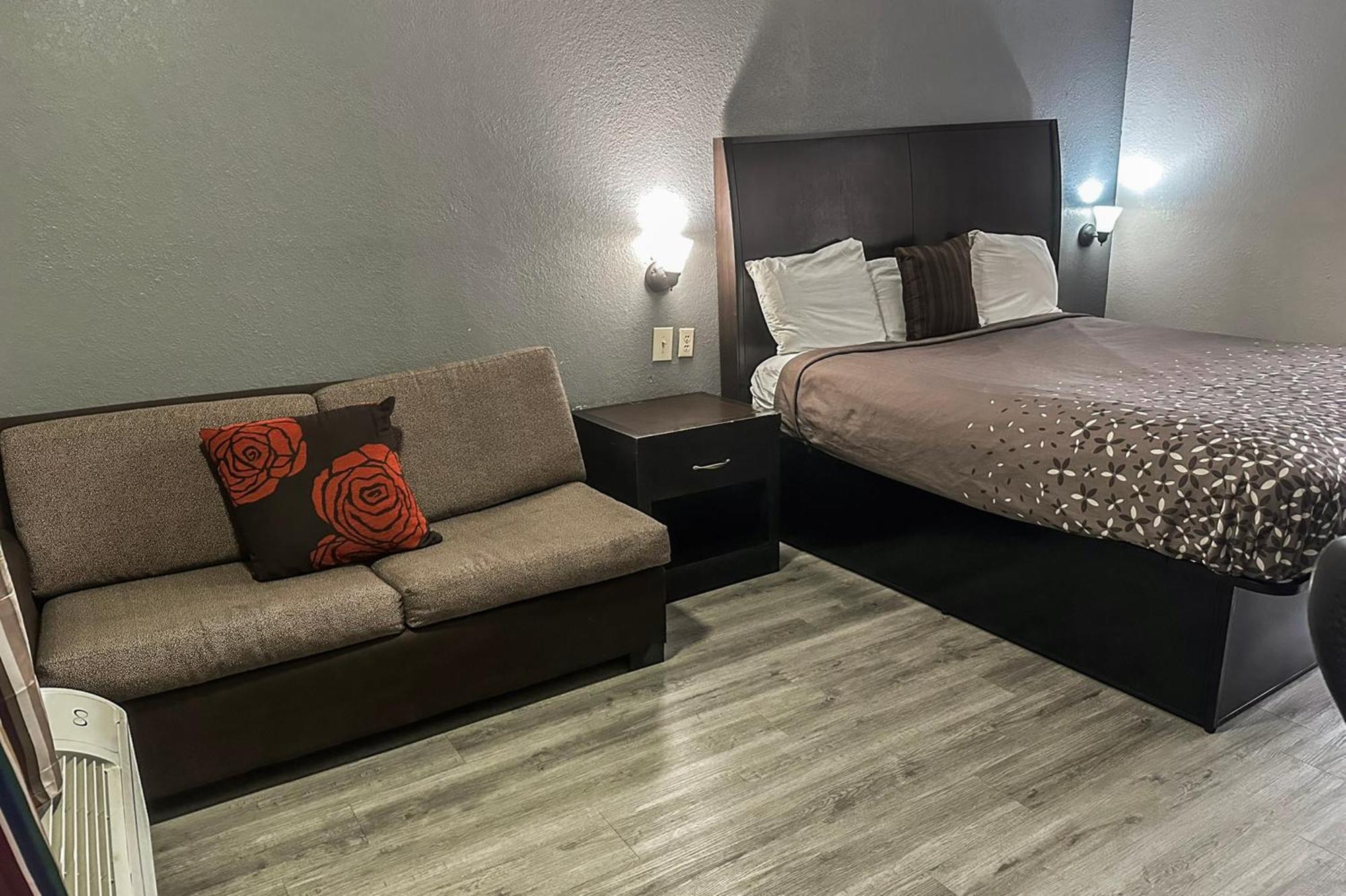 Regal Inn Guntersville By Oyo Hwy 431 Εξωτερικό φωτογραφία