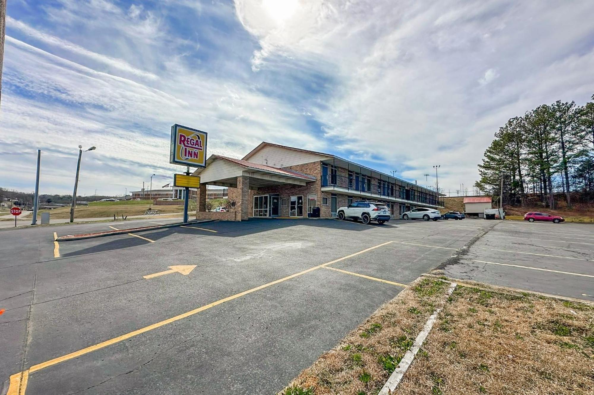 Regal Inn Guntersville By Oyo Hwy 431 Εξωτερικό φωτογραφία